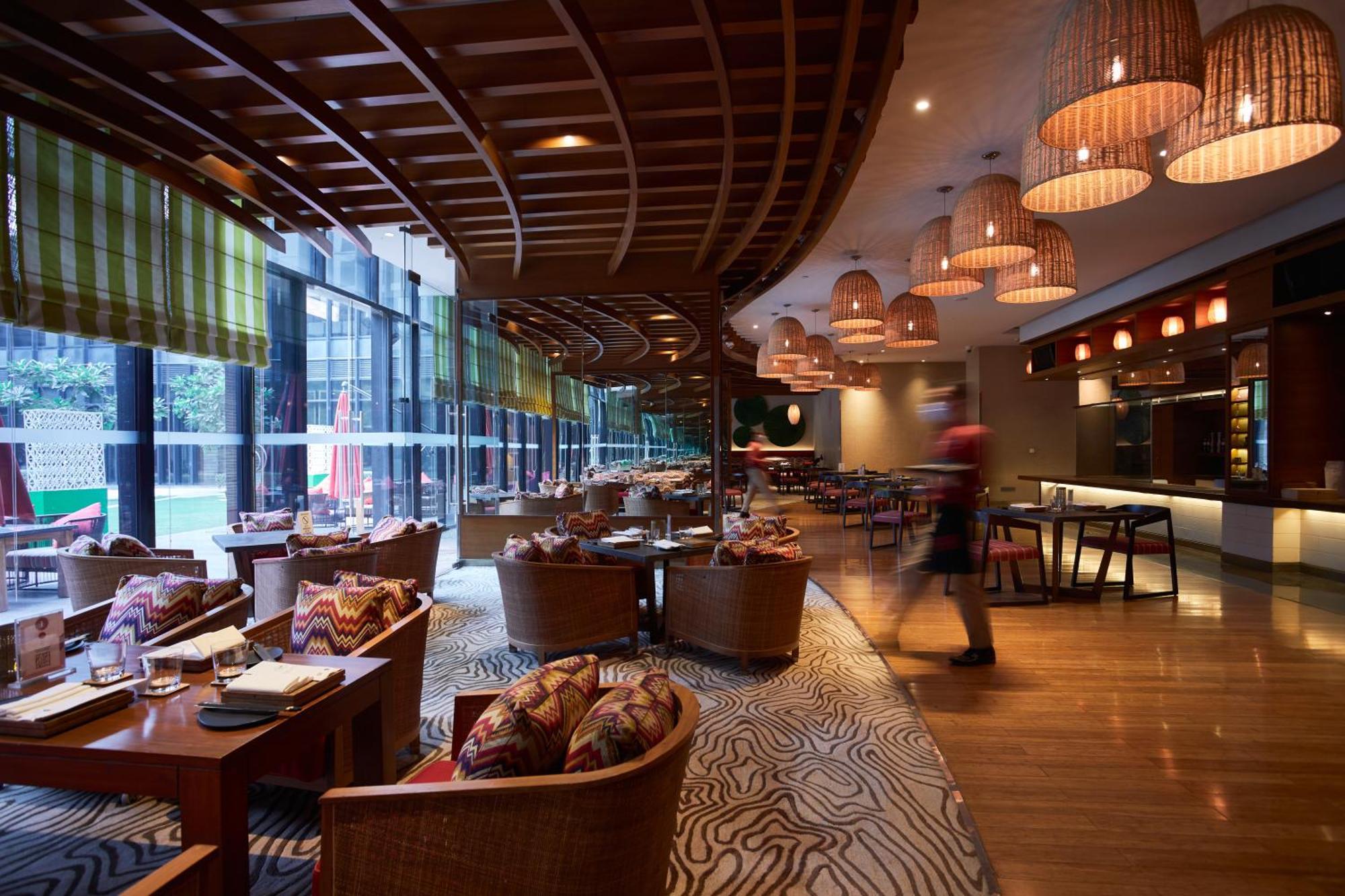 Pullman New Delhi Aerocity Exteriér fotografie The restaurant