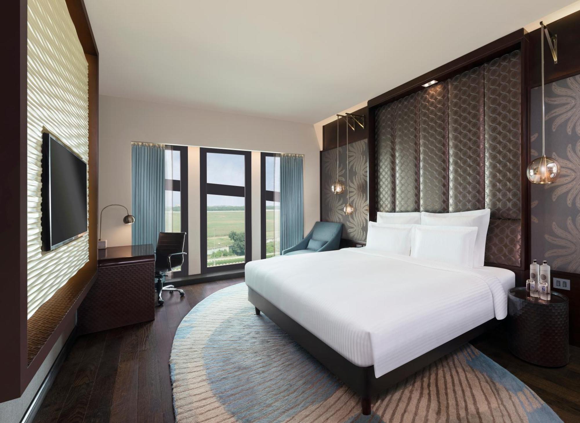Pullman New Delhi Aerocity Exteriér fotografie Deluxe Room